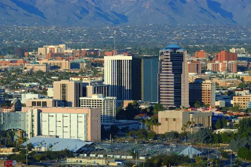 Tucson-Buy-LowCost.webp